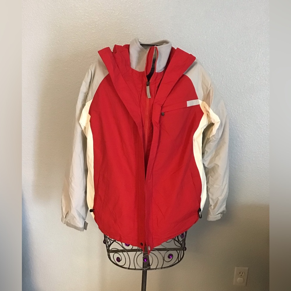 - Burton Snowboarding/Ski Jacket